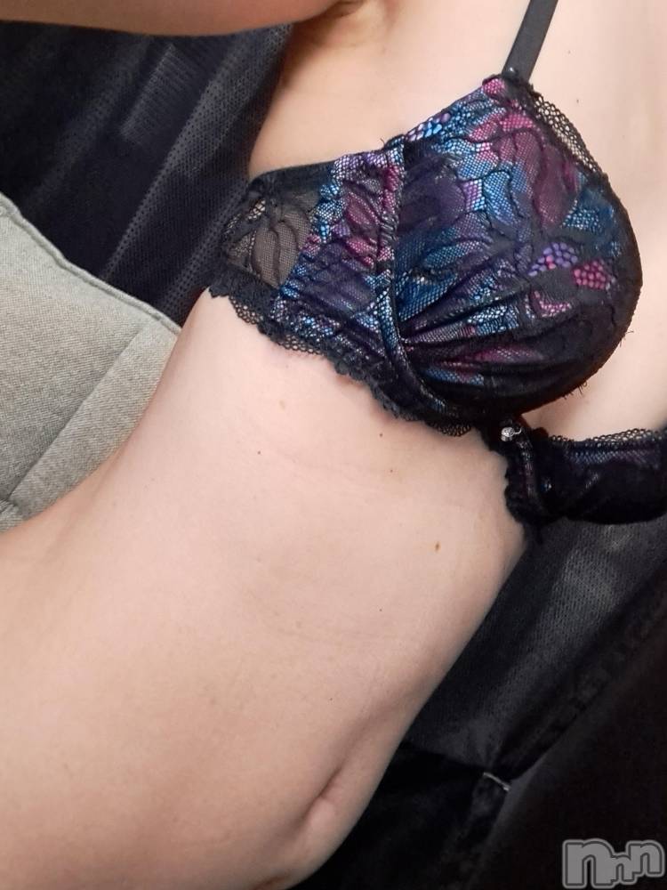 長岡デリヘル人妻楼　長岡店(ヒトヅマロウ　ナガオカテン) まどか(39)の1月10日写メブログ「今日出勤する予定でしたが💦」