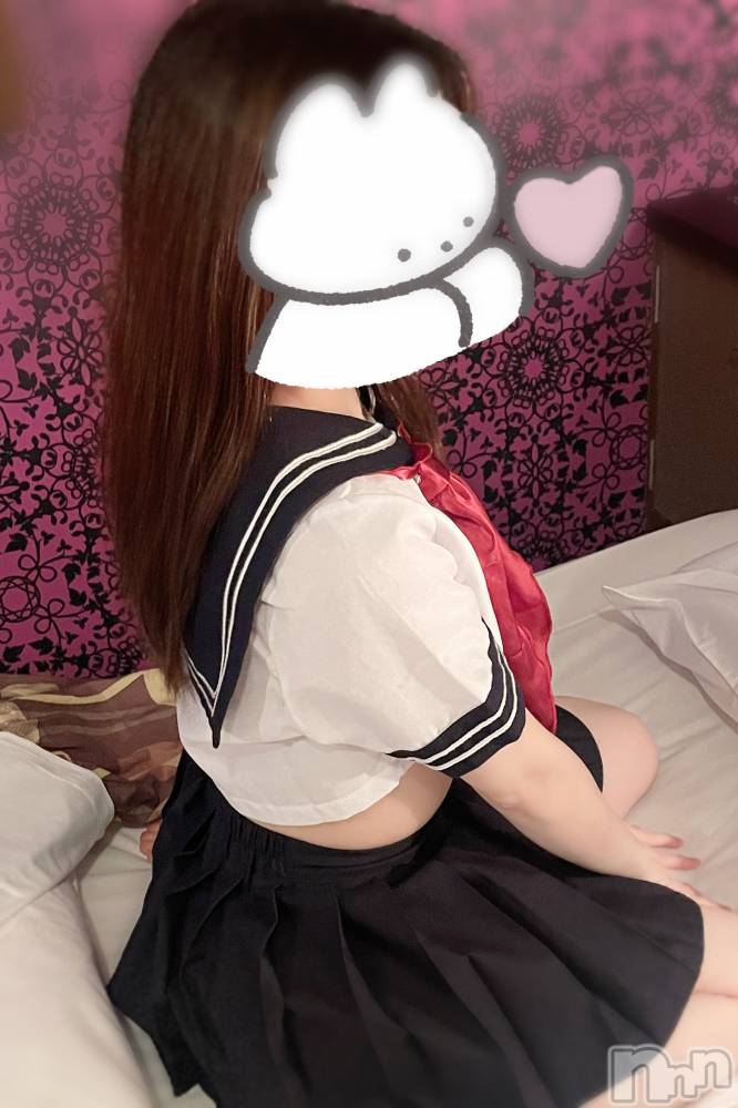 新潟デリヘルCherish Amulet(チェリッシュ アミュレット) るな★ ≪清楚ロリ系≫(22)の11月5日写メブログ「こんばんは🌟🌟」