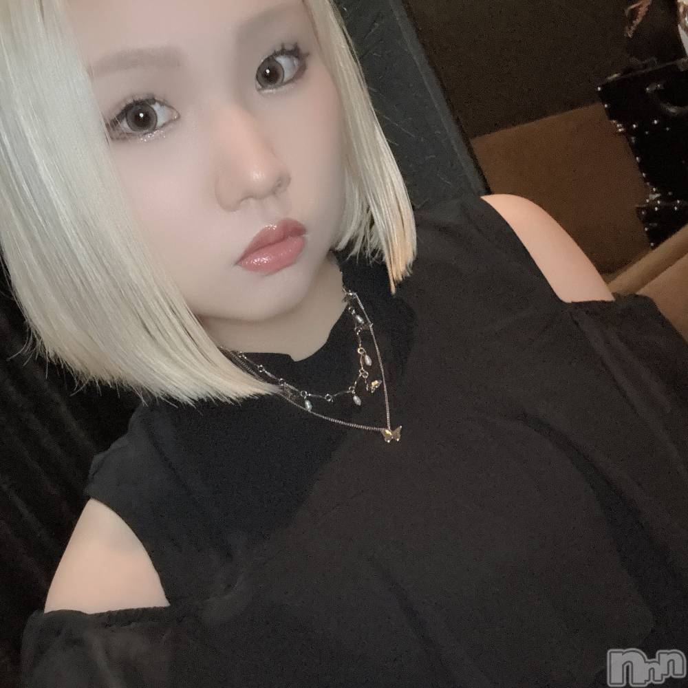 ����������ʥå��������륺�С�GirlsBar rena(�����륺�С����) LILY��1��16���̥�֥����ֺǶᰭ̴�������ƿɤ�🫠��