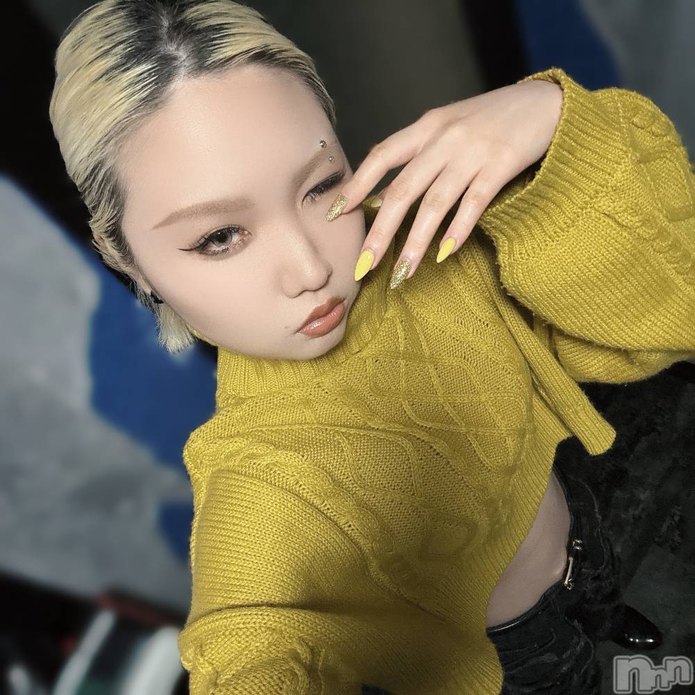 ����������ʥå��������륺�С�GirlsBar rena(�����륺�С����) LILY��5��19���̥�֥��������٤Ȥ��ä�����Ǥ���✌️��