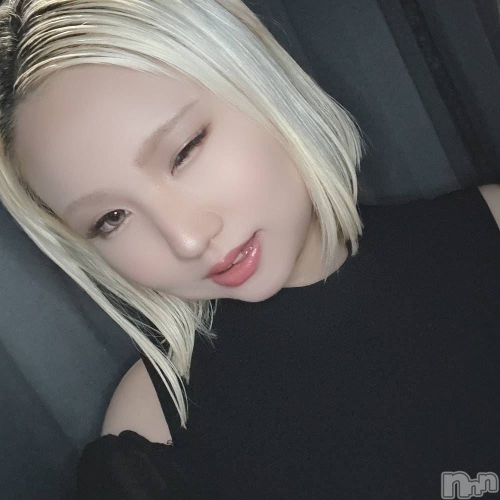 ����������ʥå��������륺�С�GirlsBar rena(�����륺�С����) LILY��6��26���̥�֥����ֽ����ǥҥȥ���😂��