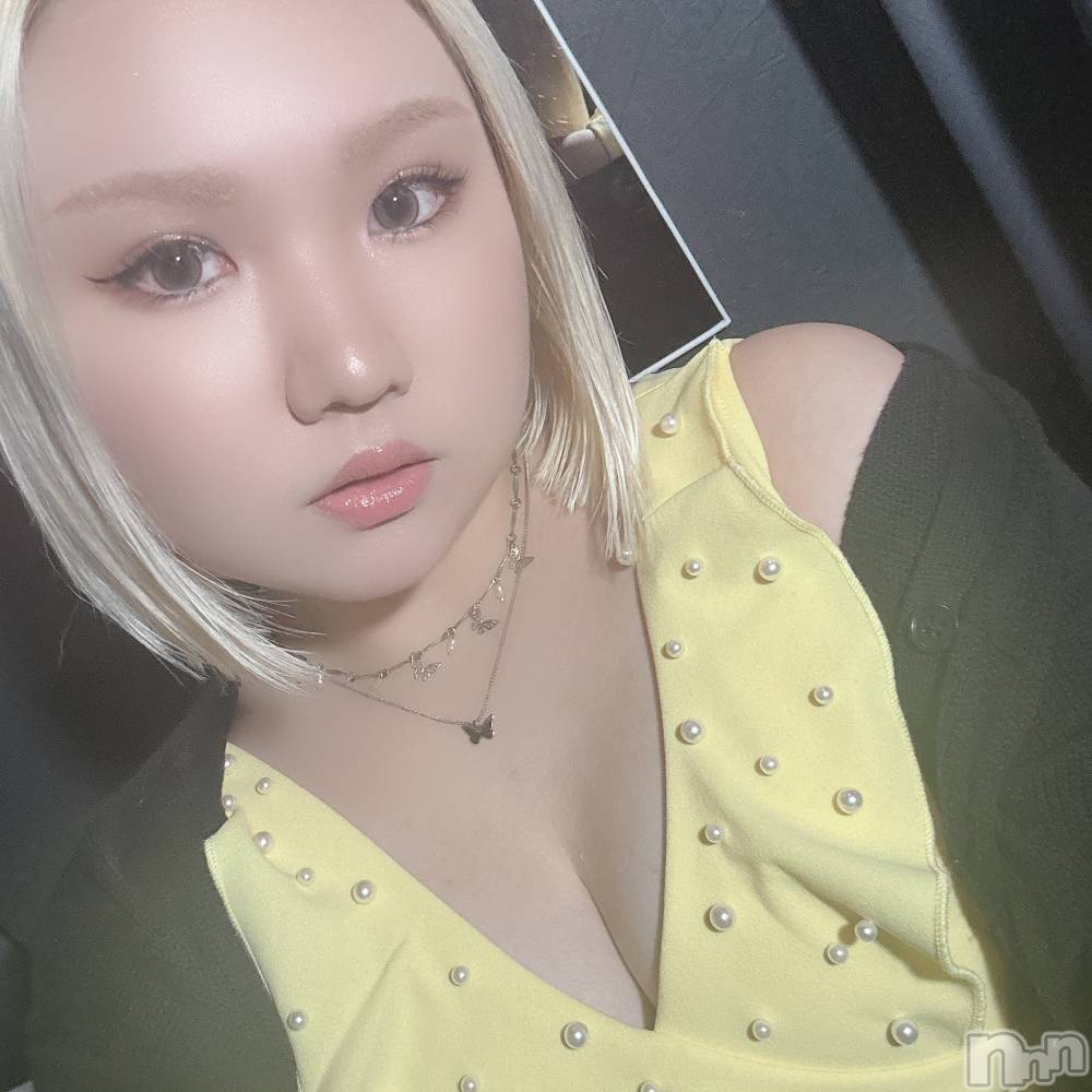 ����������ʥå��������륺�С�GirlsBar rena(�����륺�С����) LILY��10��2���̥�֥����ִ����ƤӤä���🙄��