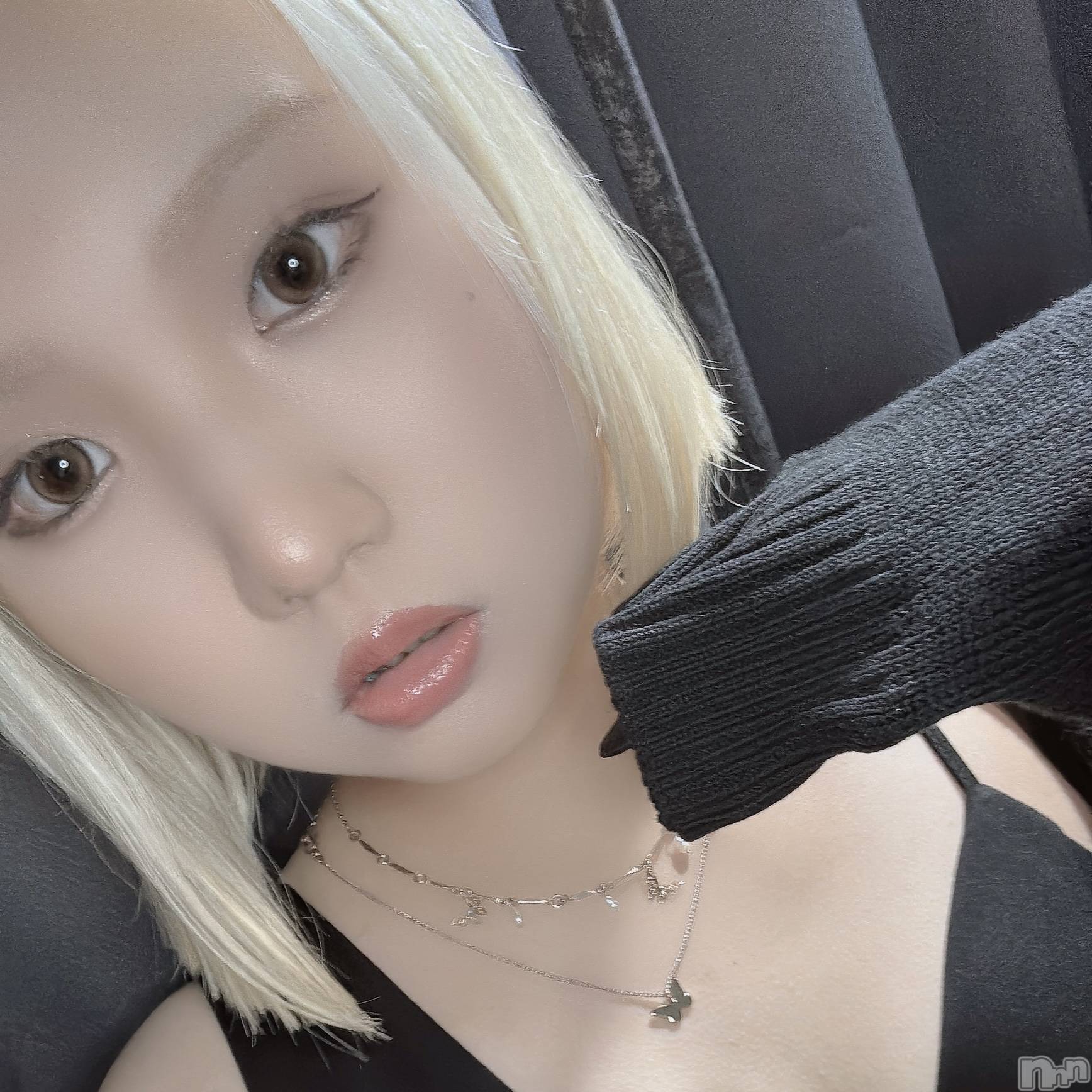 ����������ʥå��������륺�С�GirlsBar rena(�����륺�С����) ��2026ǯ1��2���̥�֥�����Happy New Year🎍✨��