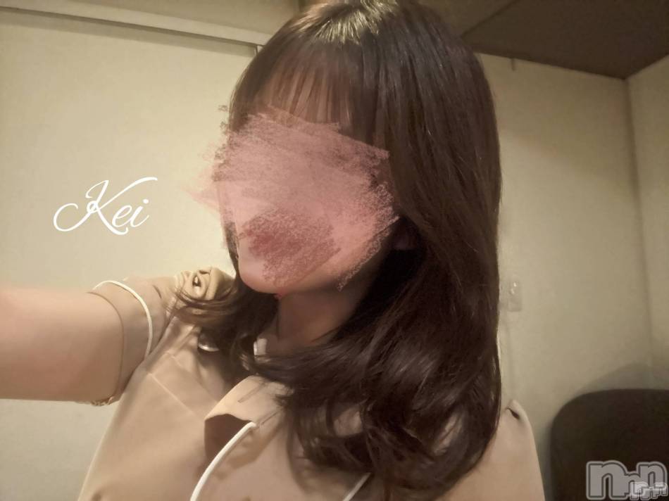 新潟メンズエステ(ルメア)の2026年4月10日お店速報「4月10日(金)のセラピストはこちら♡」