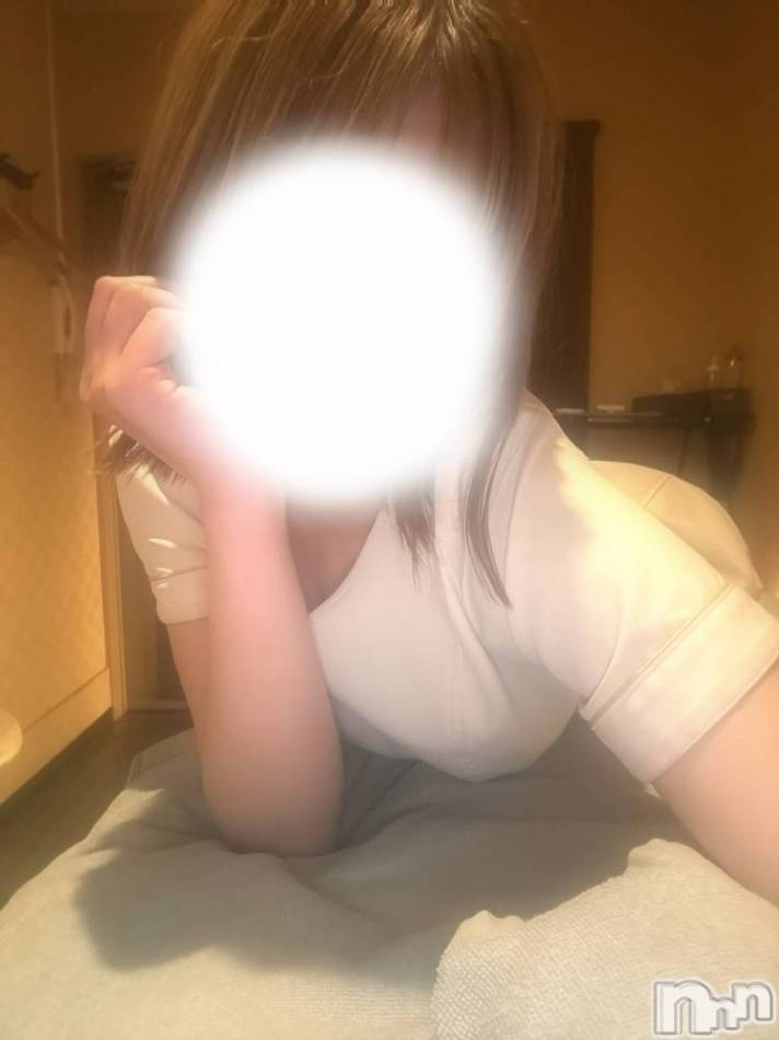 新潟メンズエステ(ルメア)の2025年12月25日お店速報「12月25日(木)のセラピストはこちら♡」