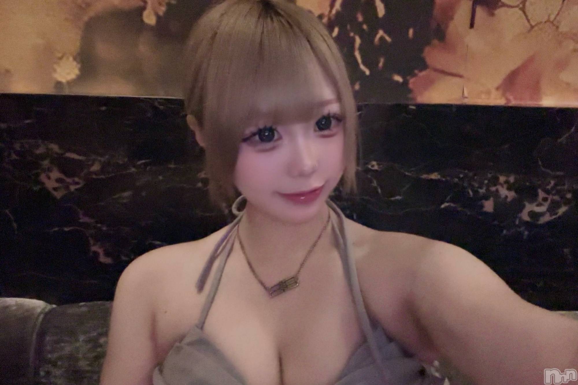 ���ܱ�������Х��顦�����CLUB FOUR LEAF(�ե����꡼��) ��2026ǯ4��7���̥�֥����֤Ҥ��Ӥ�����