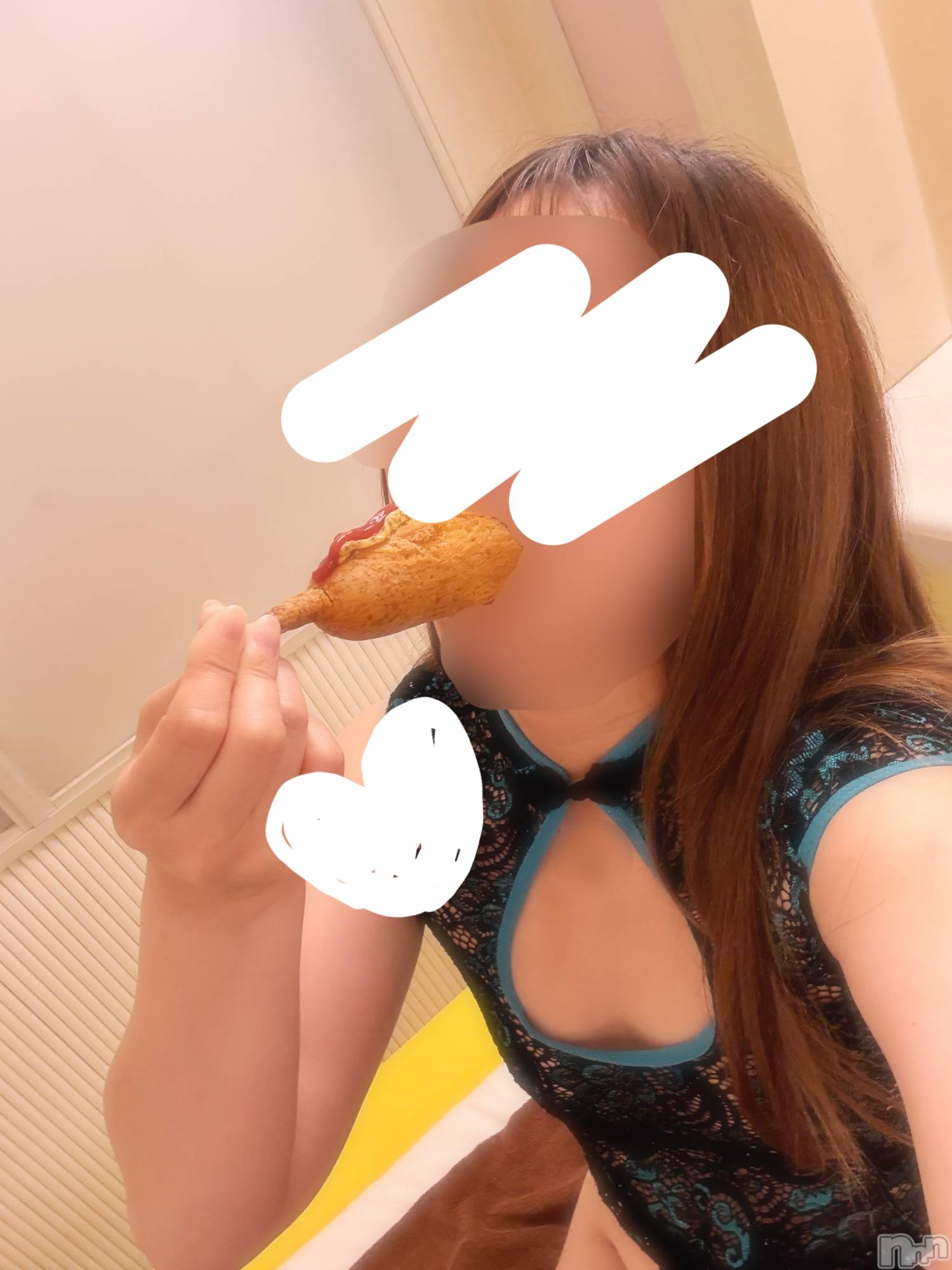 上越デリヘルらぶ妻　～新潟の人妻が集う店～(ラブツマ)向井さくら☆感度◎(30)の2026年9月16日写メブログ「頬張る向井」