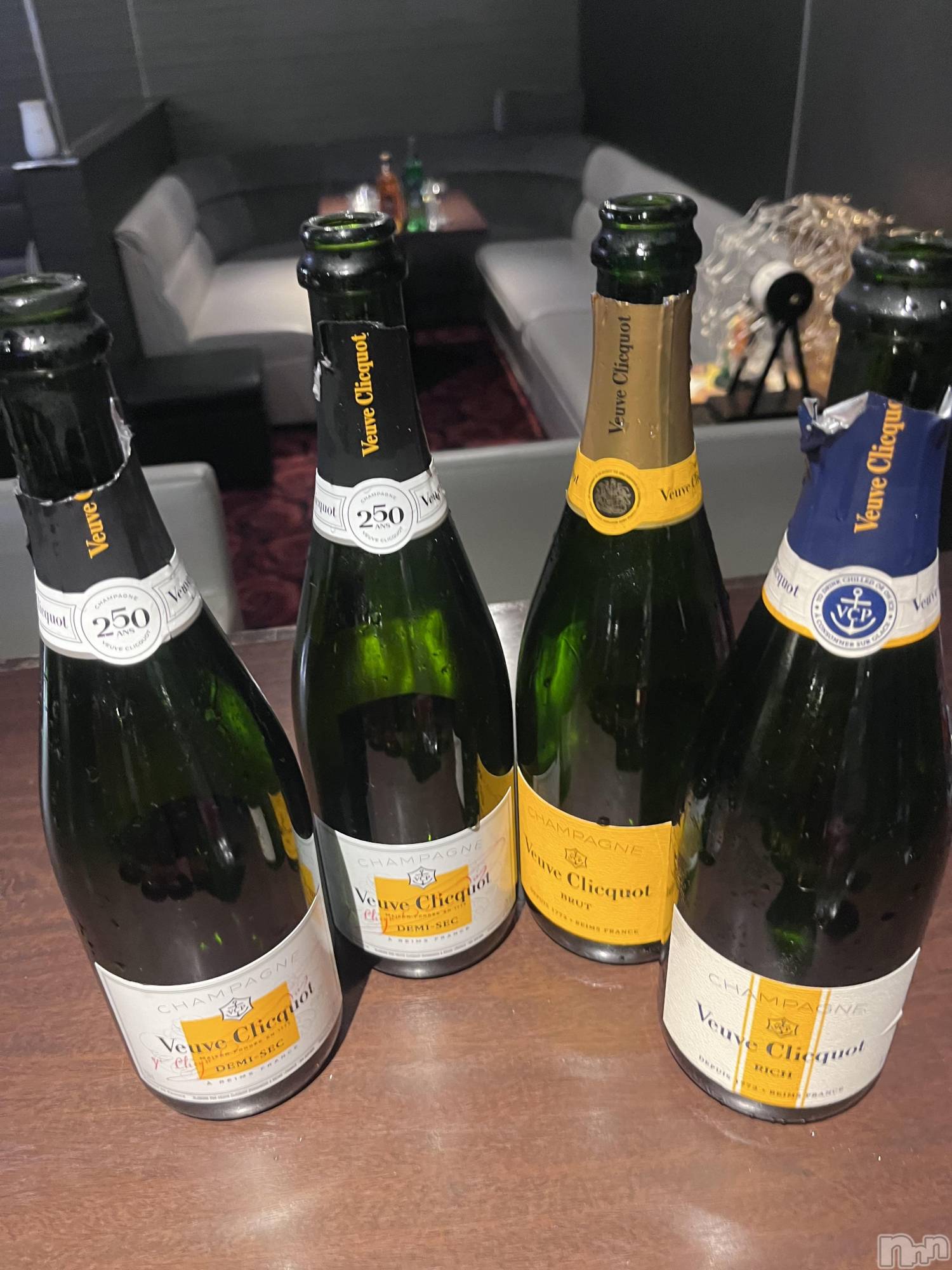 �������������Х��顦�����CLUB Reve-�졼��-(����֥졼��) ��2026ǯ6��1���̥�֥����֤������󡪡�