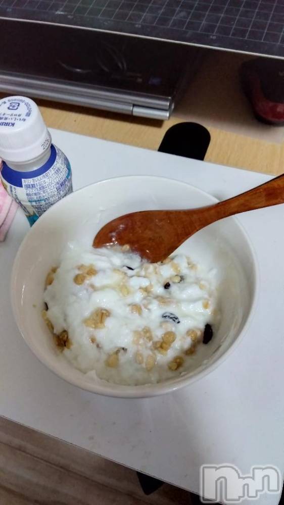 新潟デリヘル熟女の風俗 最終章(ジュクジョノフウゾクサイシュウショウ) せんり(55)の3月5日写メブログ「スーパーモデルの朝ごはん実食‼️」