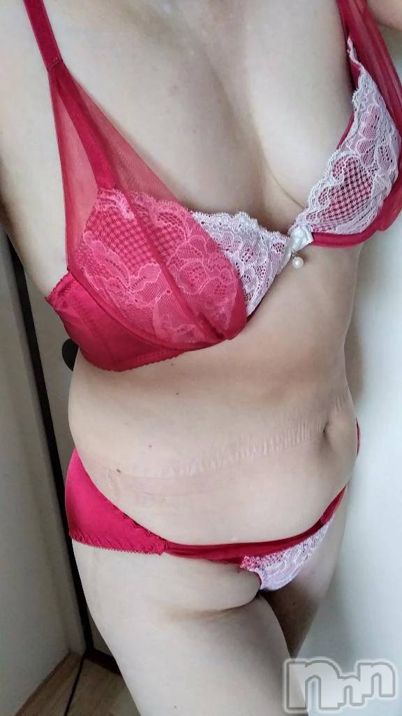 新潟デリヘル熟女の風俗 最終章(ジュクジョノフウゾクサイシュウショウ)せんり(55)の2025年11月15日写メブログ「こんにちは」