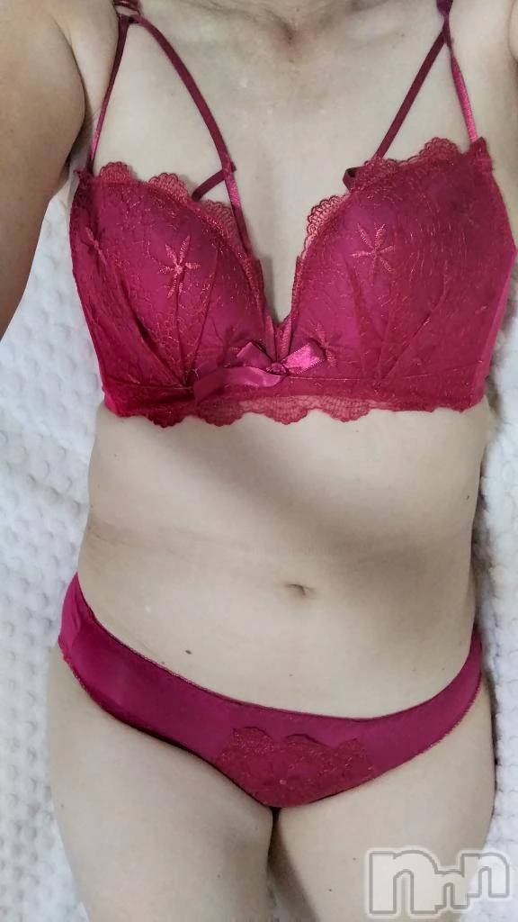 新潟デリヘル熟女の風俗 最終章(ジュクジョノフウゾクサイシュウショウ)せんり(55)の2026年1月3日写メブログ「出勤しま～す(*˘︶˘*).｡.:*♡」