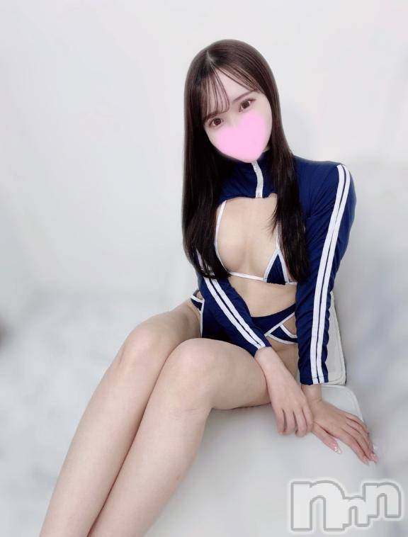 長岡デリヘルROOKIE(ルーキー)なち☆プラチナ(22)の2025年11月4日写メブログ「一度触れたら....♡」