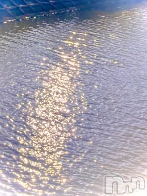 新潟デリヘル 奥様特急 新潟店(オクサマトッキュウニイガタテン) もも(36)の11月30日写メブログ「🍑2組様ご予約感謝✨ヽ(*＾ω＾*)ﾉ」