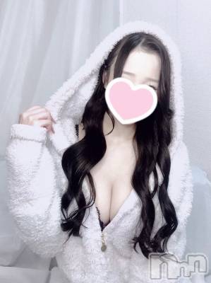 体験まりんちゃん(18) 身長160cm、スリーサイズB88(F).W55.H84。新潟デリヘル sleepy girl(スリーピーガール)在籍。