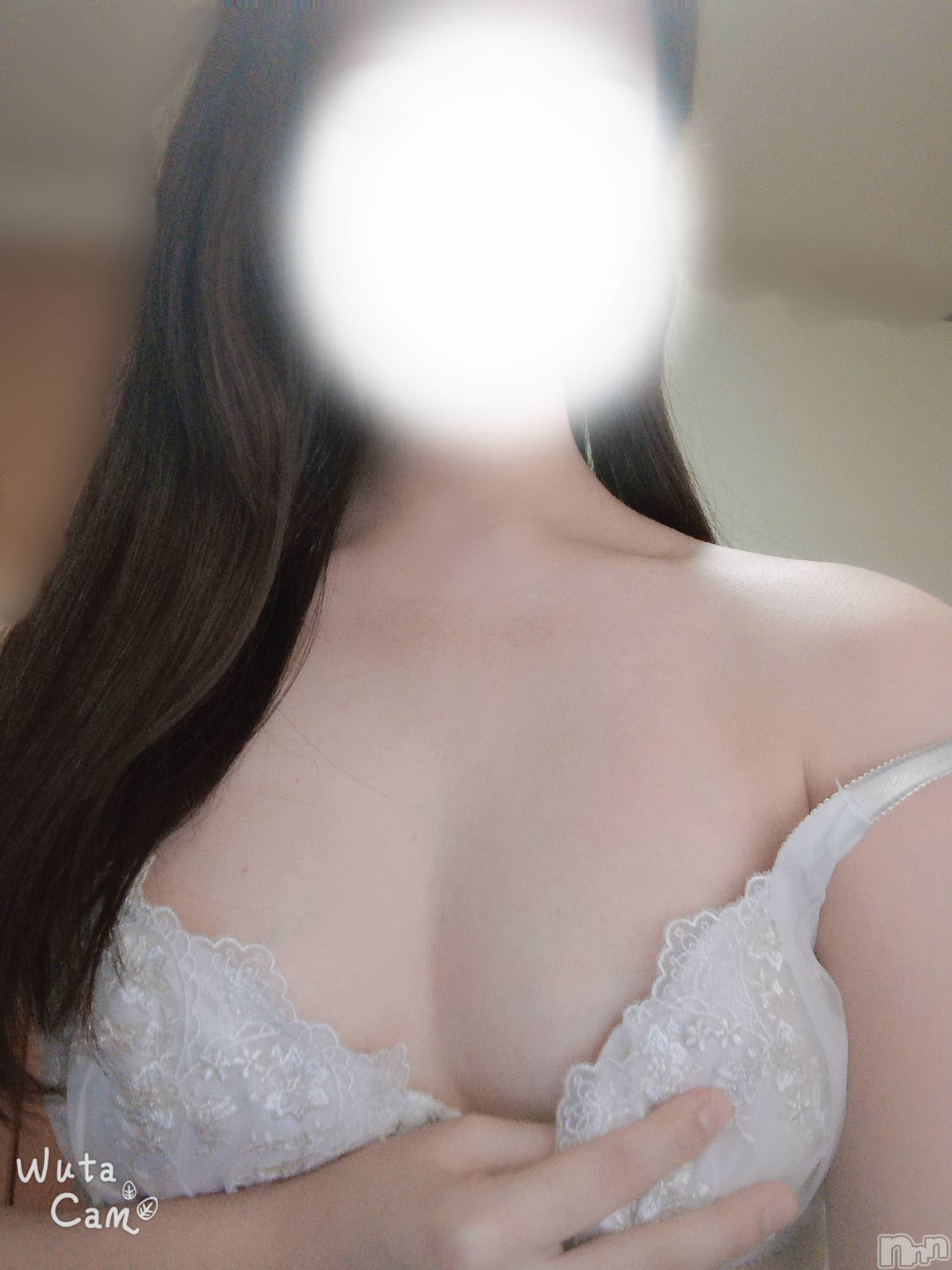 新潟デリヘル新潟デリヘル委員会 HOPE -ホープ-(ニイガタデリヘルイインカイホープ)神フェラ☆ちなつ(19)の2025年11月12日写メブログ「♡﻿香りに包まれたい🫧‪」