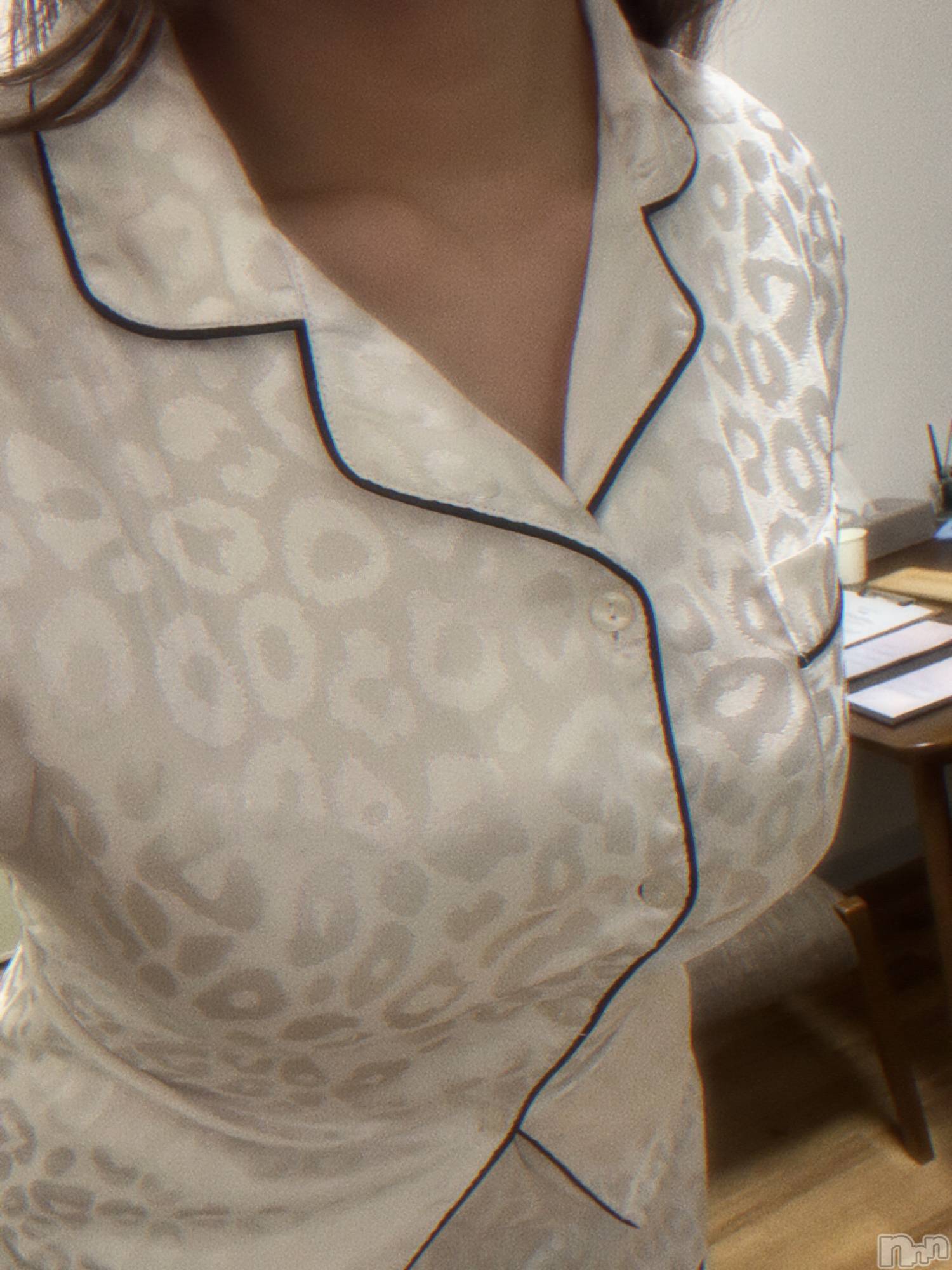 新潟メンズエステMYIRO　-マイロ-(マイロ)りおん(21)の2025年12月9日写メブログ「🌙* :ﾟ」