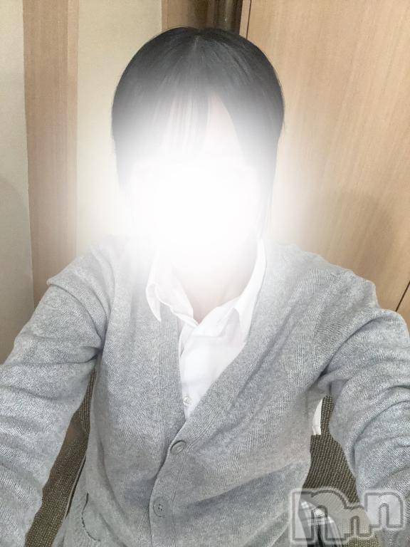 新潟デリヘル新潟風俗Noel-ノエル-(ノエル) 新人かりな(18)の11月16日写メブログ「2回目の出勤です🎶」