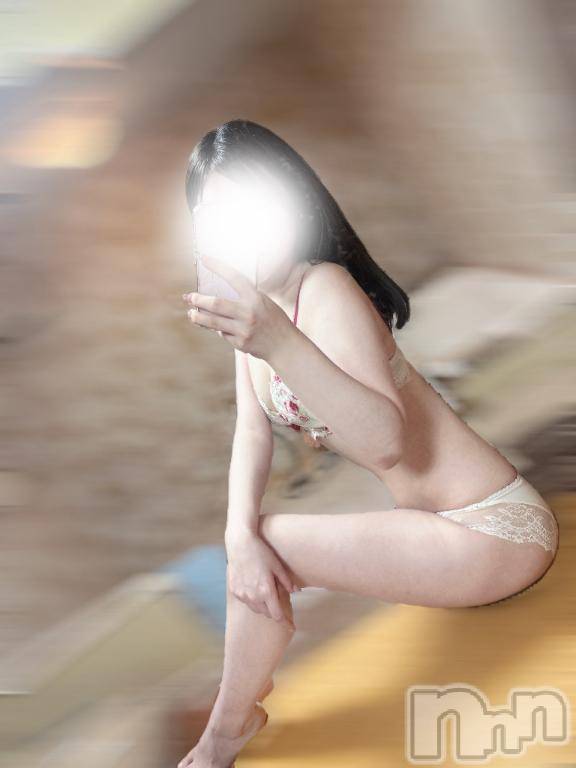 長岡デリヘルROOKIE(ルーキー) ゆの(21)の11月18日写メブログ「〇〇の前で...//」