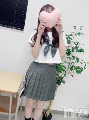 ななみ(18) 身長159cm、スリーサイズB83(C).W56.H83。新潟デリヘル 新潟デリヘル倶楽部(ニイガタデリヘルクラブ)在籍。