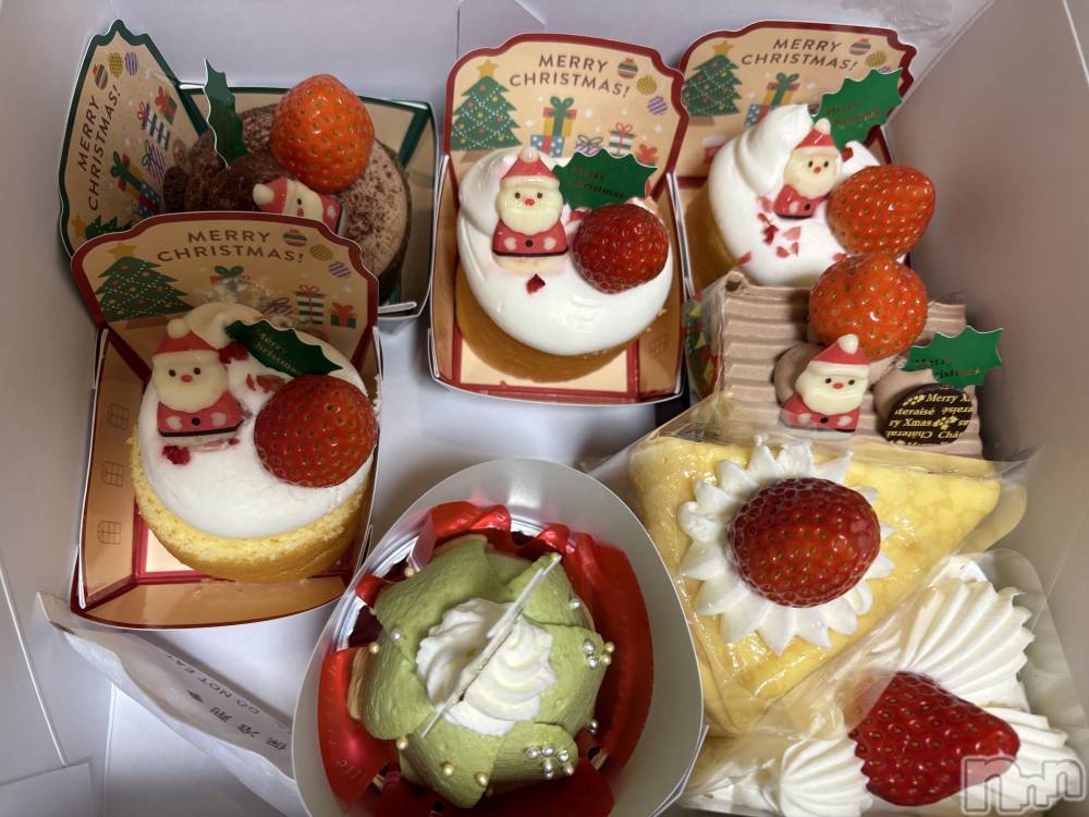 �����������Х��顦����ֽϽ�����Х��� Lips(���奯���祭��Х����åץ�) ��ʤ�12��22���̥�֥����ֽж���💕��