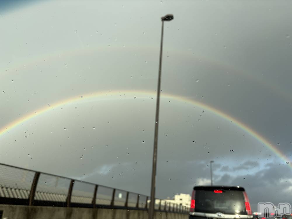 �����������Х��顦����ֽϽ�����Х��� Lips(���奯���祭��Х����åץ�) ��ʤ�1��16���̥�֥����֥��֥�쥤��ܡ�🌈��