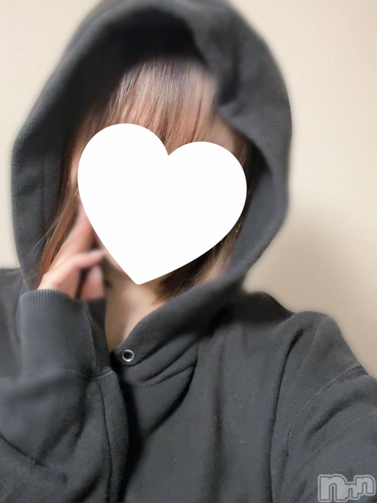 新潟デリヘルCherish Amulet(チェリッシュ アミュレット) もな★★ ≪Fcup美少女≫(22)の11月21日写メブログ「楽しもうね🫶🏻」