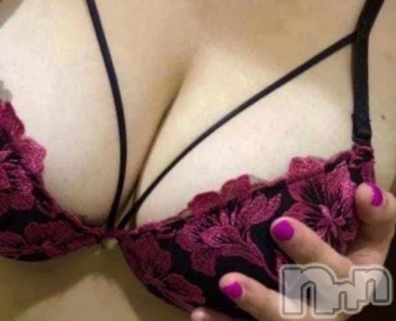 諏訪デリヘルThree＆Men’s Spa(スリー＆メンズスパ) かれんワン(20)の12月4日写メブログ「ムラムラには勝てないよね」