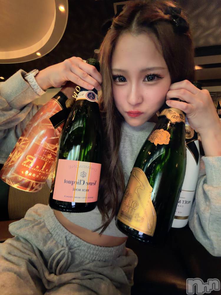 ��Į����Х��顦�����salon do����(������ɥ����) ����4��20���̥�֥����֤��顼��🦋✨��