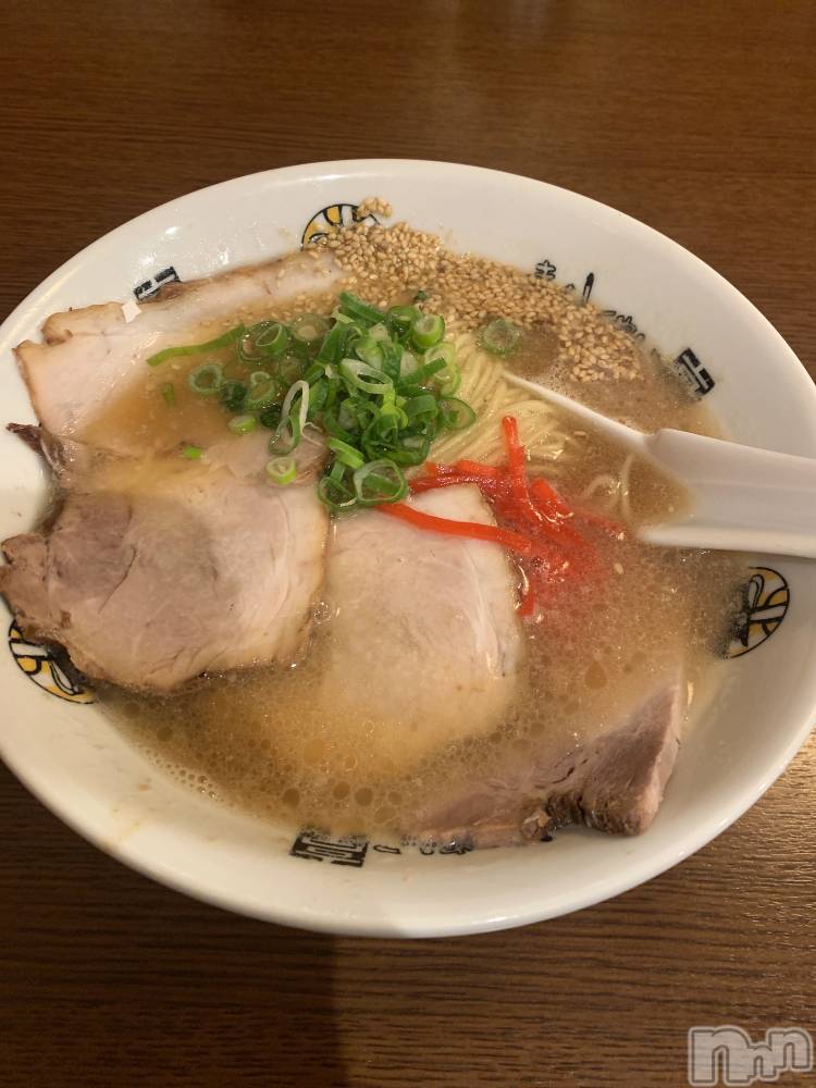 新潟デリヘル新潟デリヘル委員会 HOPE -ホープ-(ニイガタデリヘルイインカイホープ) オプション全部OK！新人☆ひまり(18)の11月16日写メブログ「みんなありがとうね♡」