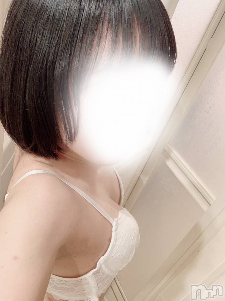 新潟デリヘル新潟デリヘル委員会 HOPE -ホープ-(ニイガタデリヘルイインカイホープ) オプション全部OK！新人☆ひまり(18)の11月22日写メブログ「プレイ前のドキドキ」