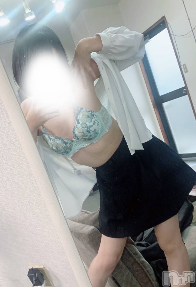 新潟デリヘル新潟デリヘル委員会 HOPE -ホープ-(ニイガタデリヘルイインカイホープ) オプション全部OK！新人☆ひまり(18)の11月26日写メブログ「緊張する～💦」