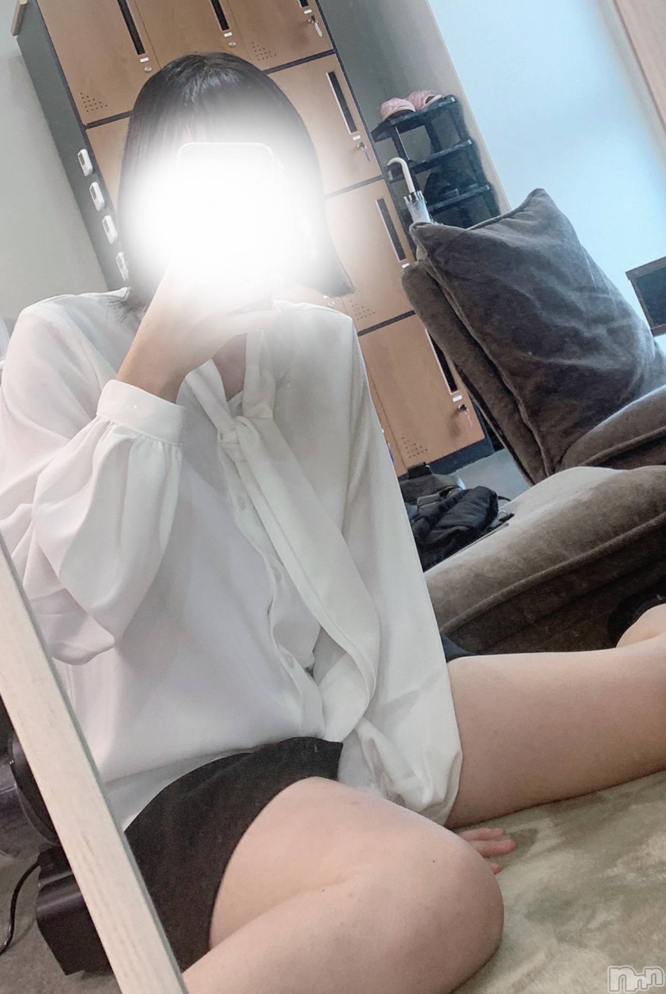 新潟デリヘル新潟デリヘル委員会 HOPE -ホープ-(ニイガタデリヘルイインカイホープ)オプション全部OK！新人☆ひまり(18)の2025年11月15日写メブログ「ギューってして あっためて♡」