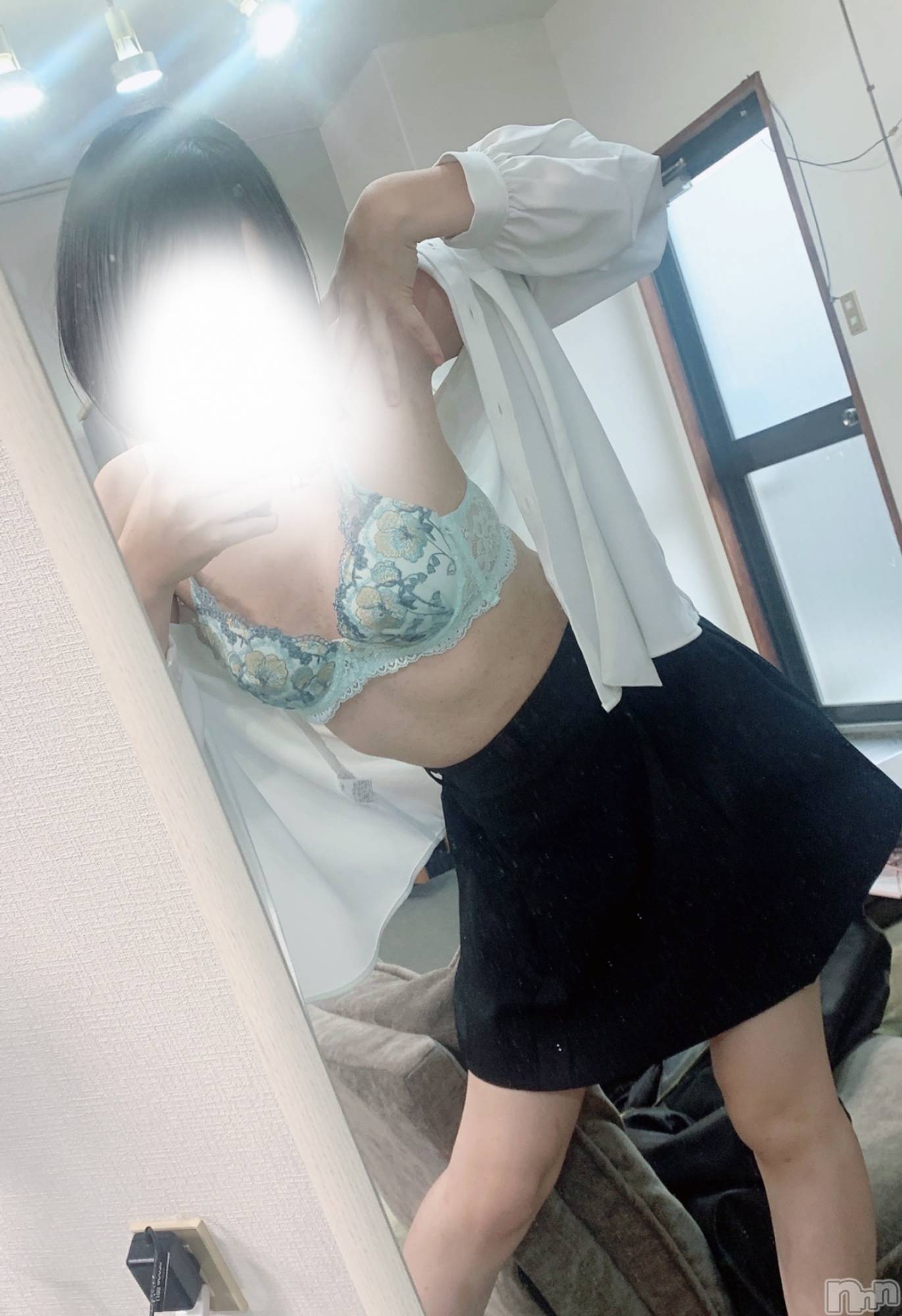 新潟デリヘル新潟デリヘル委員会 HOPE -ホープ-(ニイガタデリヘルイインカイホープ)オプション全部OK！新人☆ひまり(18)の2025年11月26日写メブログ「緊張する～💦」