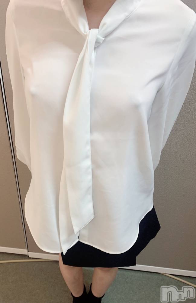 新潟デリヘル新潟出張メンズエステ Fancy -ファンシィ-(ニイガタシュッチョウメンズエステファンシィ) 新人☆みこ(18)の11月26日写メブログ「みたい？」