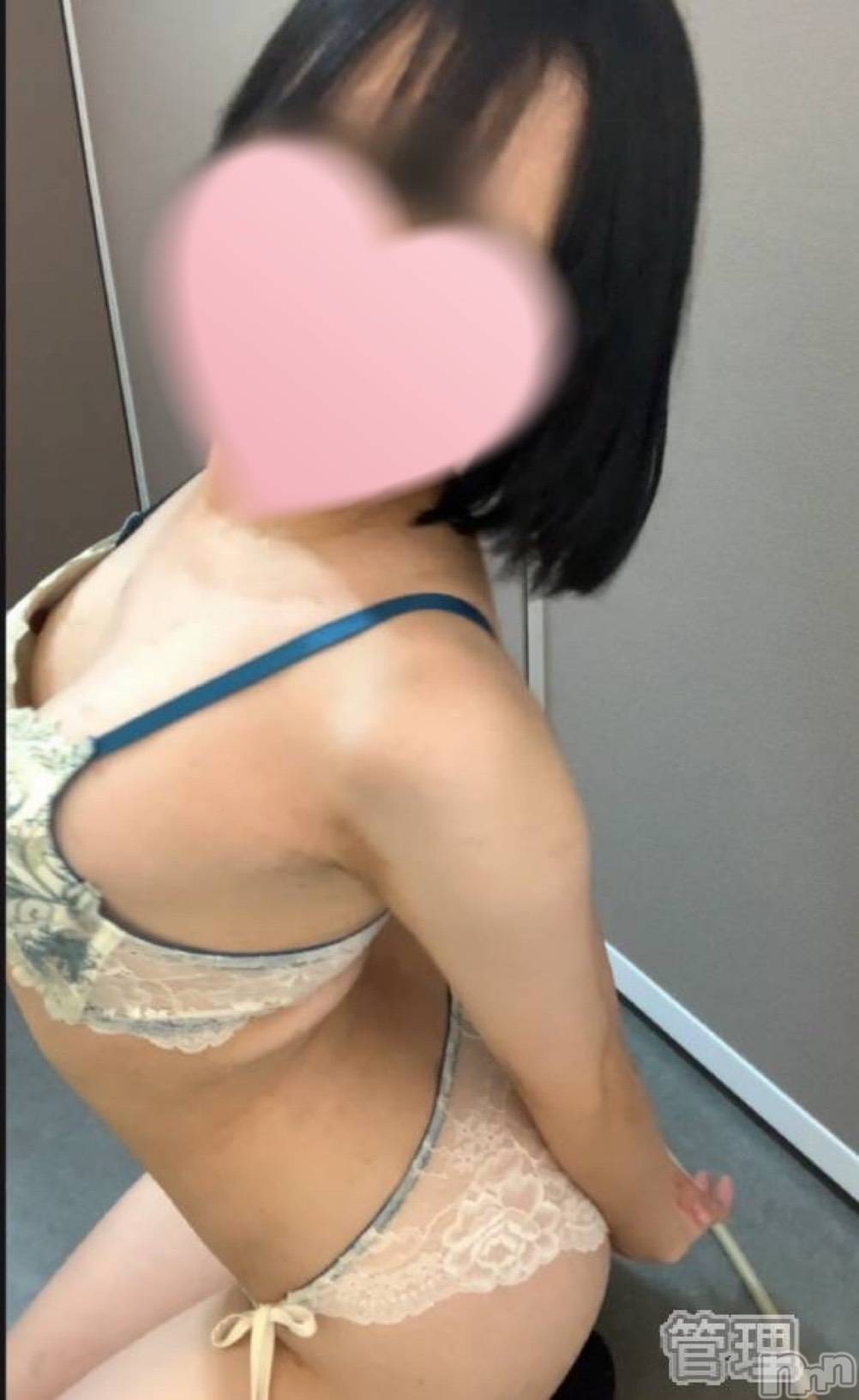 新潟デリヘル新潟出張メンズエステ Fancy -ファンシィ-(ニイガタシュッチョウメンズエステファンシィ)新人☆みこ(18)の2025年11月29日写メブログ「セクシーしてみたい🌙」