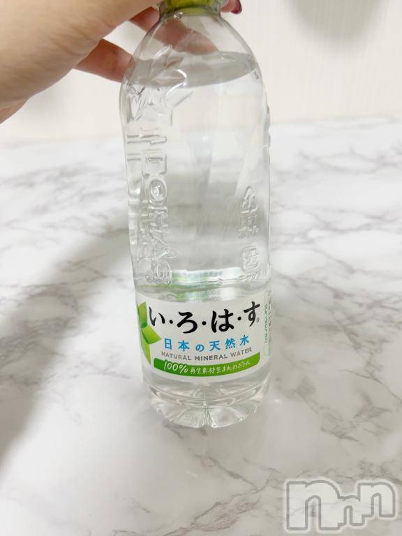 新潟デリヘルMelt(メルト) 【新人】こと(30)の11月15日写メブログ「い・◯・◯・◯🫶」