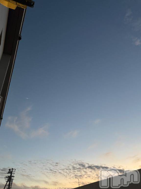 上越デリヘルHONEY(ハニー)くるみ(♪)(21)の2025年11月16日写メブログ「気が付いたら残り2日‼️」