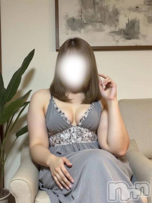 新潟デリヘル新潟市鳥屋野潟ちゃんこ(ニイガタシトヤノガタチャンコ)もえ(36)の2026年3月9日写メブログ「おしらせっ❤️」