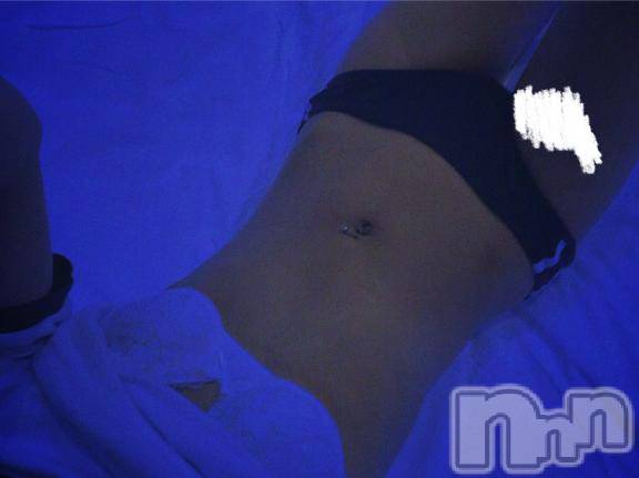 長岡デリヘル純・無垢(ジュンムク)いちみる(18)の2025年12月8日写メブログ「出勤しました！上着無しちょー寒い🥶」