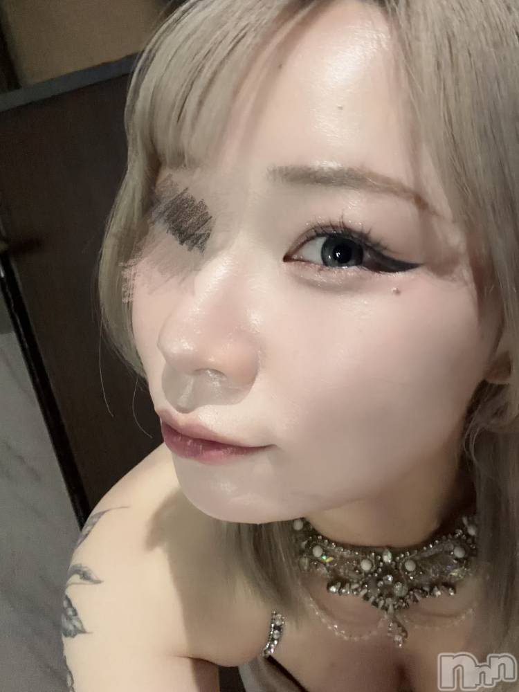 ���ܱ�������Х��顦�����CLUB FOUR LEAF(�ե����꡼��) ��ߤ�3��2���̥�֥����֥ϡ��ե��å�😍��