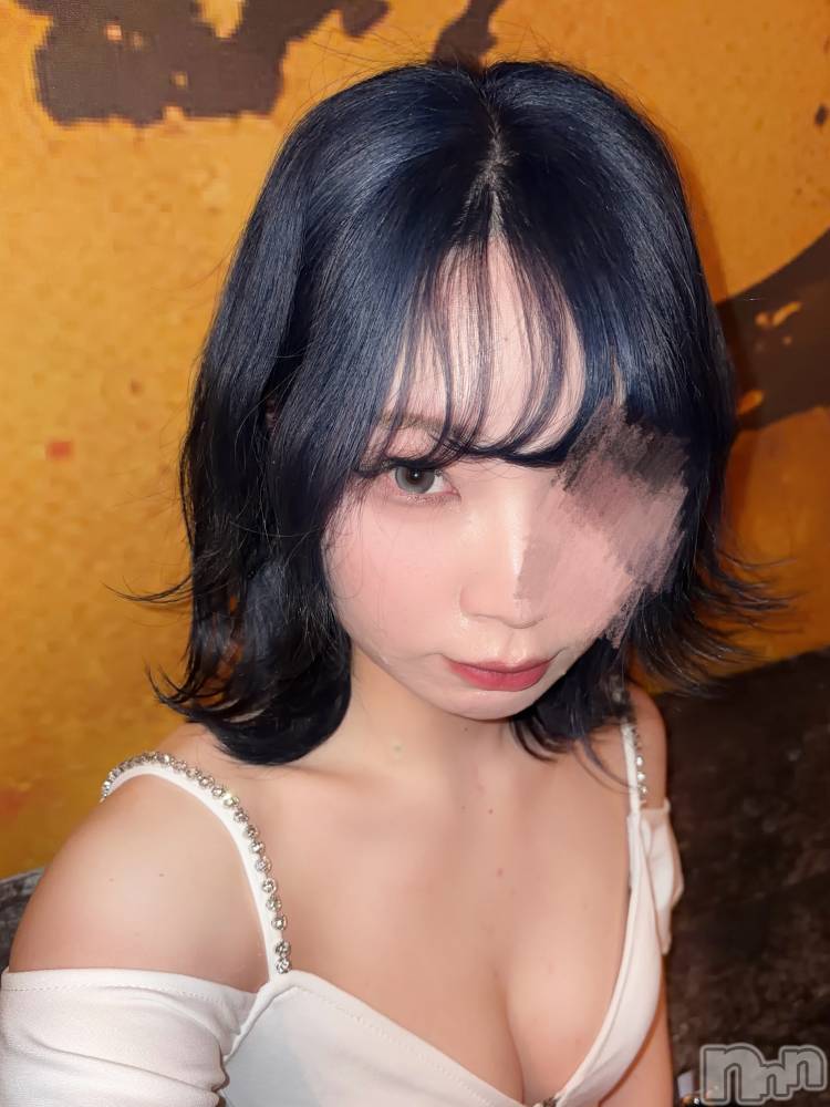 ���ܱ�������Х��顦�����CLUB FOUR LEAF(�ե����꡼��) ��ߤ�3��15���̥�֥����֥֥롼🦋💙ྀི��