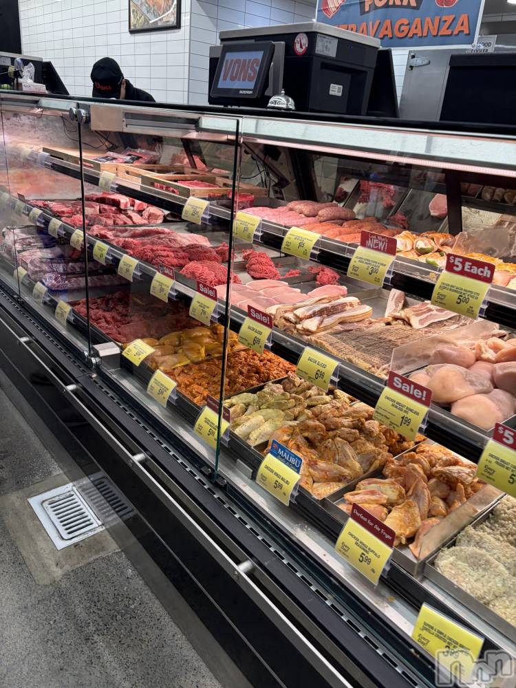 ���ܱ�������Х��顦�����CLUB FOUR LEAF(�ե����꡼��) ��ߤ�3��29���̥�֥�����LA�ڤ����ä�🤩��