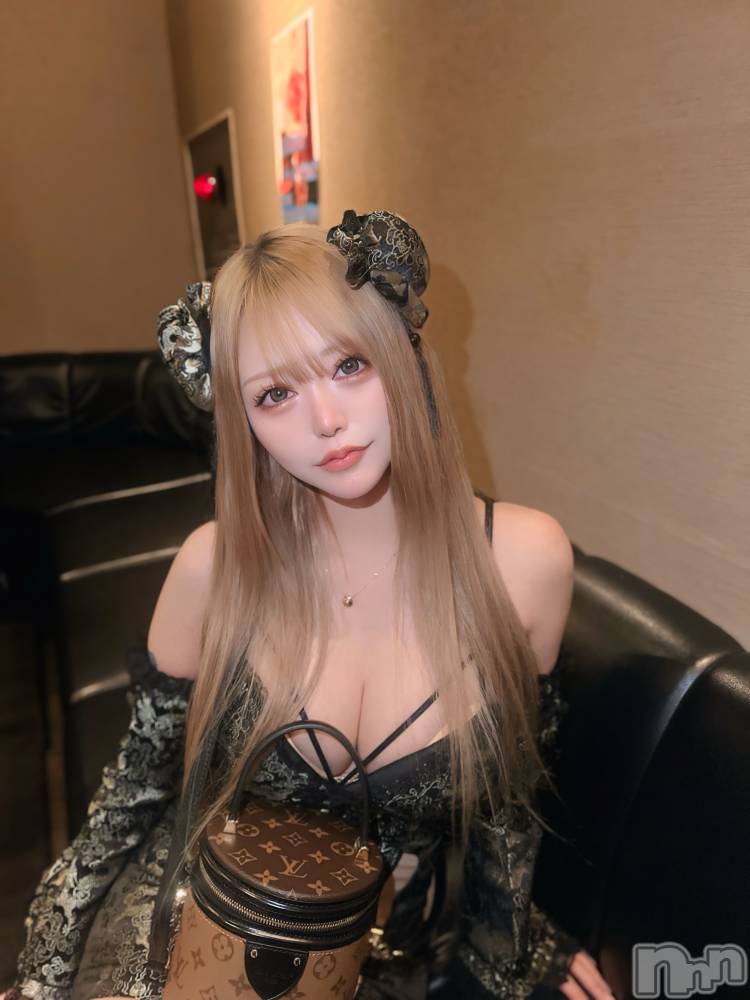 �����������Х��顦�����Armada(����ޡ���) ����Τ�2��3���̥�֥��������������