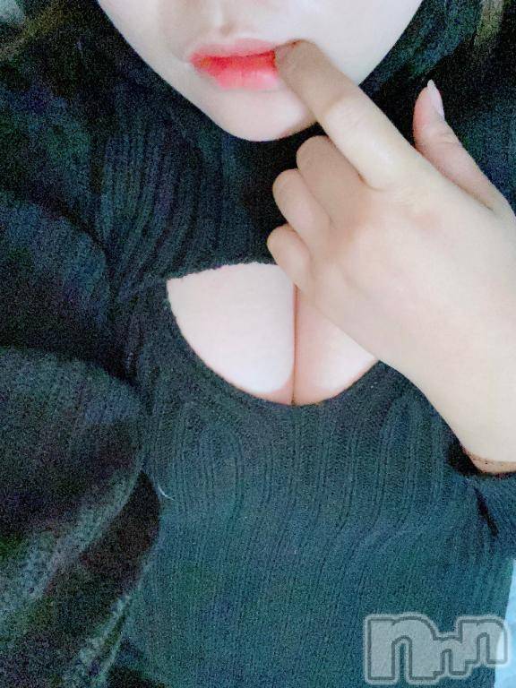 新潟デリヘルアミューズメントデリバリーヘルス  ガロパ(アミューズメントデリバリーヘルスガロパ) もこ(20)の1月2日写メブログ「優しいお兄さんどこ☺️」