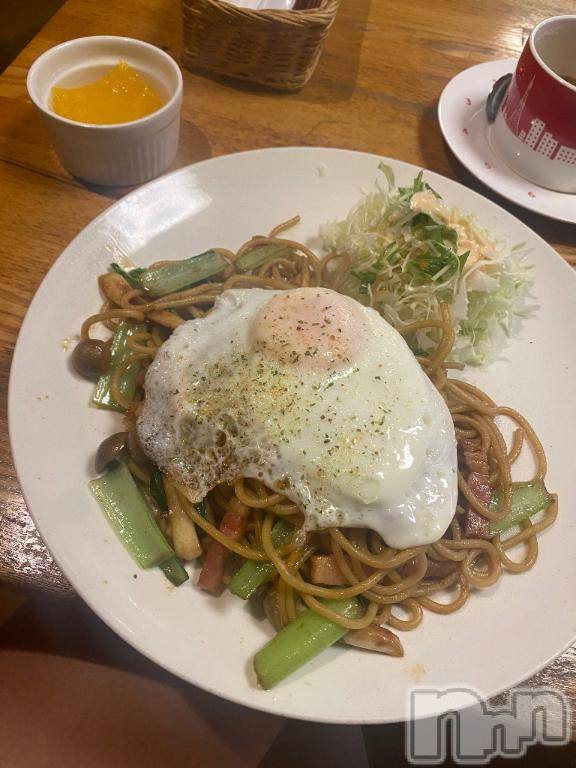 新潟デリヘルアミューズメントデリバリーヘルス  ガロパ(アミューズメントデリバリーヘルスガロパ)もこ(20)の2025年12月16日写メブログ「おはよう🥰🥰」