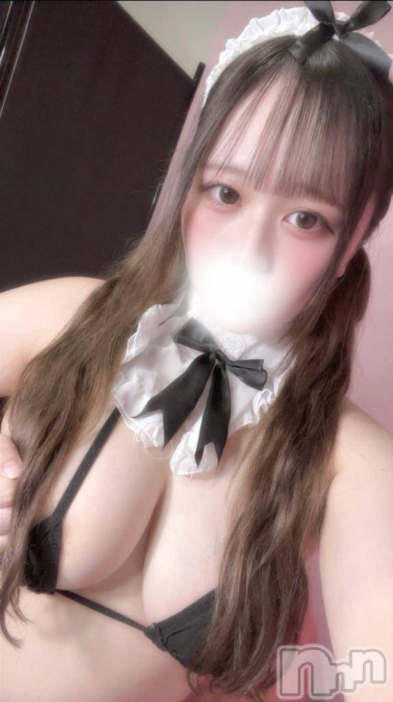 長岡デリヘルROOKIE(ルーキー)かえら(20)の2025年11月28日写メブログ「ご主人さま…かえらに全部任せて？🖤」
