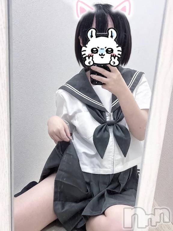 新潟デリヘル新潟デリヘル倶楽部(ニイガタデリヘルクラブ) ことり(22)の11月19日写メブログ「初出勤、初日🎀💕」