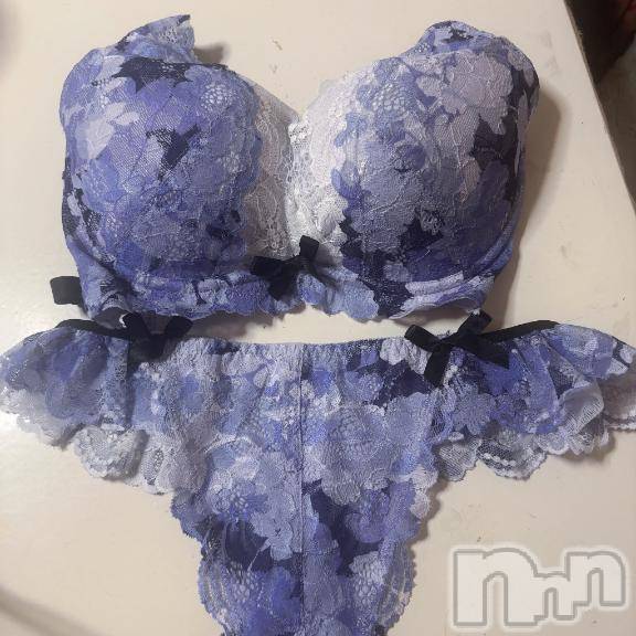 新潟デリヘル人妻不倫処　桃屋　新潟店(ヒトヅマフリンドコロモモヤ) ふみか・新人奥様(43)の5月20日写メブログ「本日出勤です」