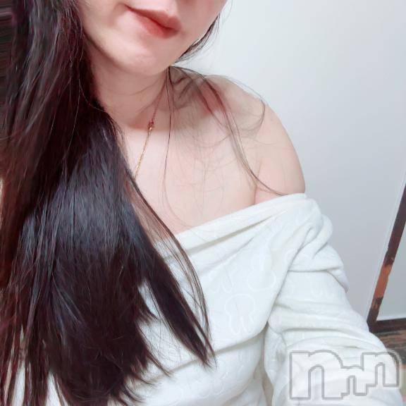 新潟デリヘル人妻不倫処　桃屋　新潟店(ヒトヅマフリンドコロモモヤ)ふみか・次回2日目(43)の2025年11月20日写メブログ「こんばんはです☺️」