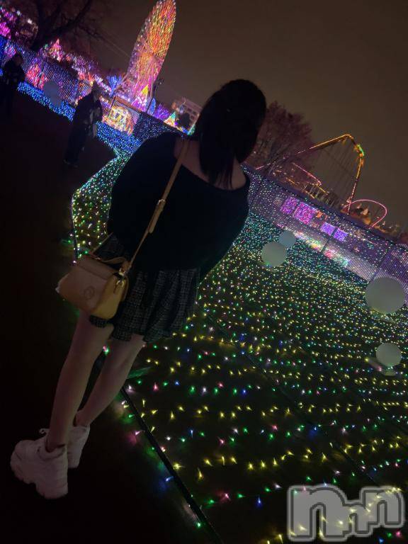 新潟デリヘル奥様特急 新潟店(オクサマトッキュウニイガタテン) かえで(19)の11月23日写メブログ「お兄様って夜景好き？」